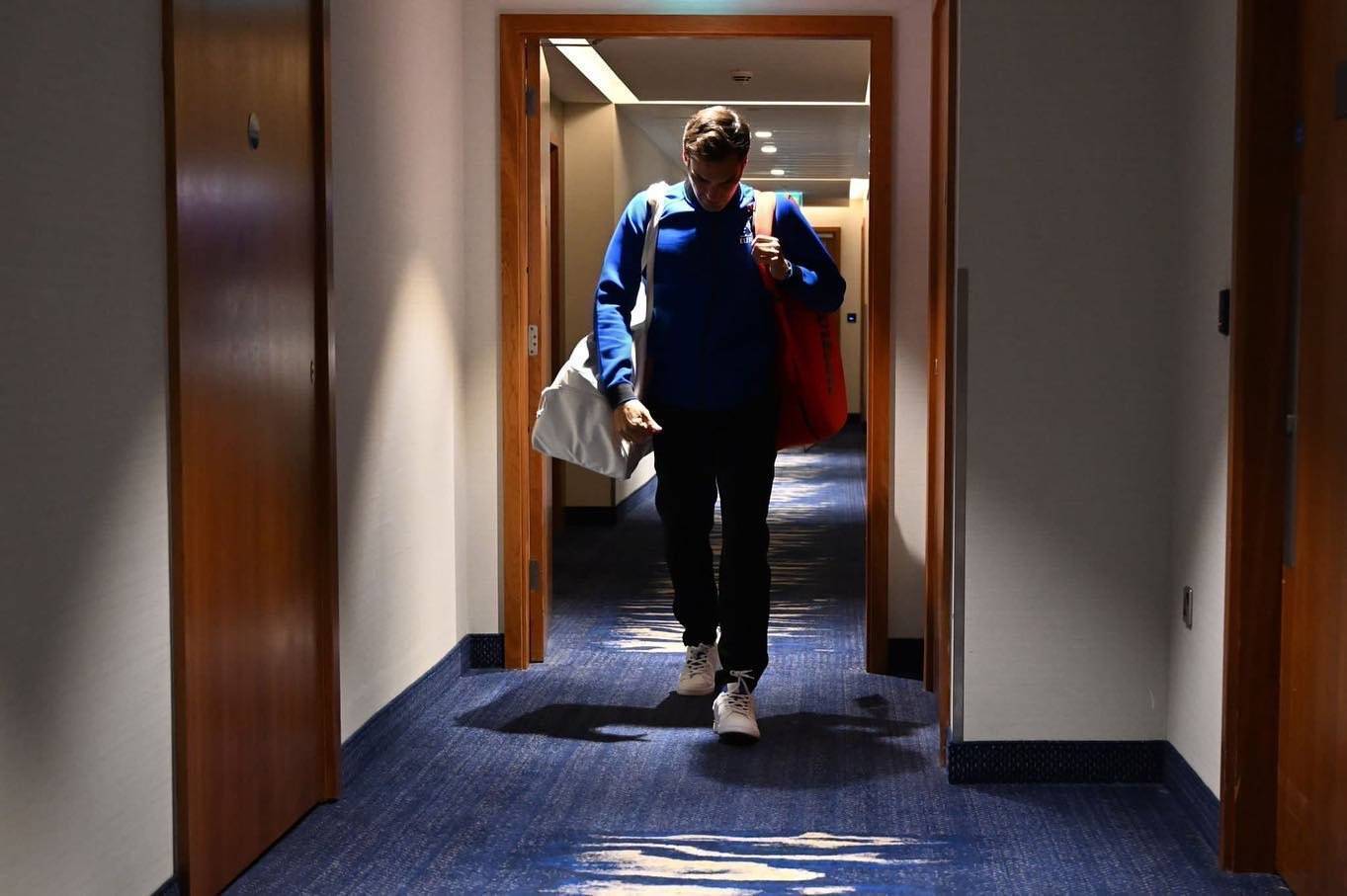 开云首页APP-费德勒刷新世界纪录，勇士教练激动落泪！(费德勒刷新世界纪录,勇士教练激动落泪是哪一集)