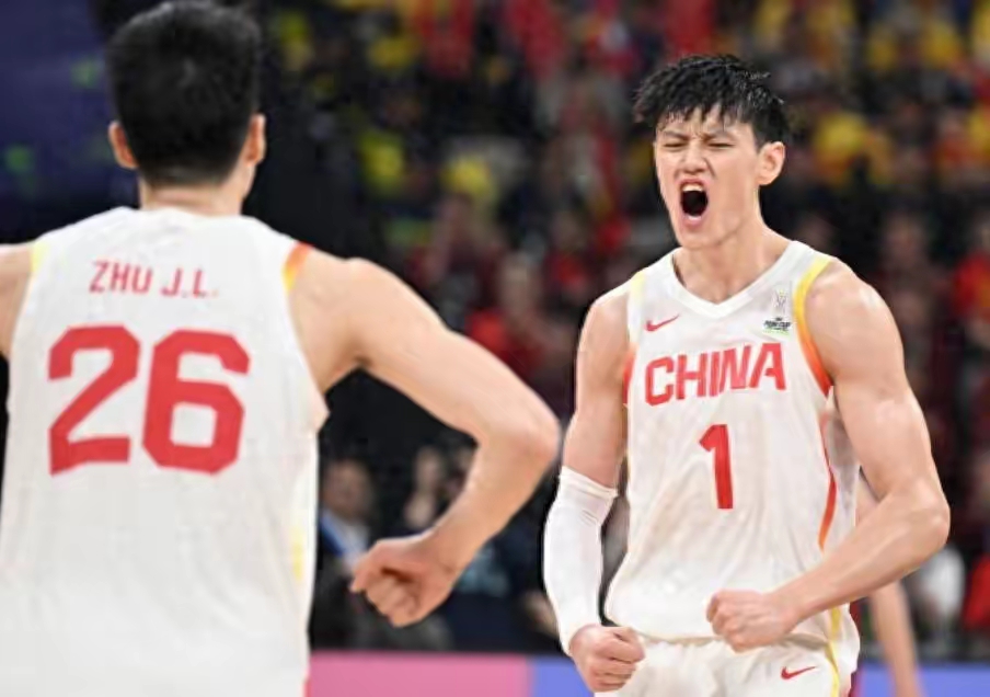 开云首页体验-包含集结日亚冠焦点战，福建男篮完成主帅复盘，信心回归，阵容厚度经受考验的词条